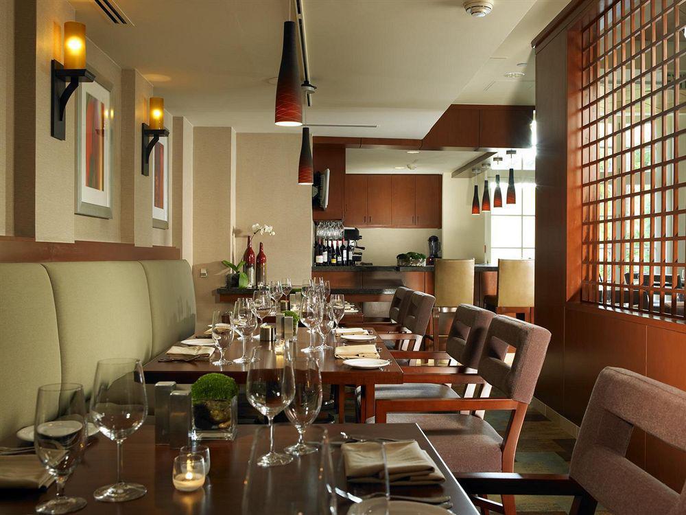 The Westin Pasadena Hotel Restaurant photo