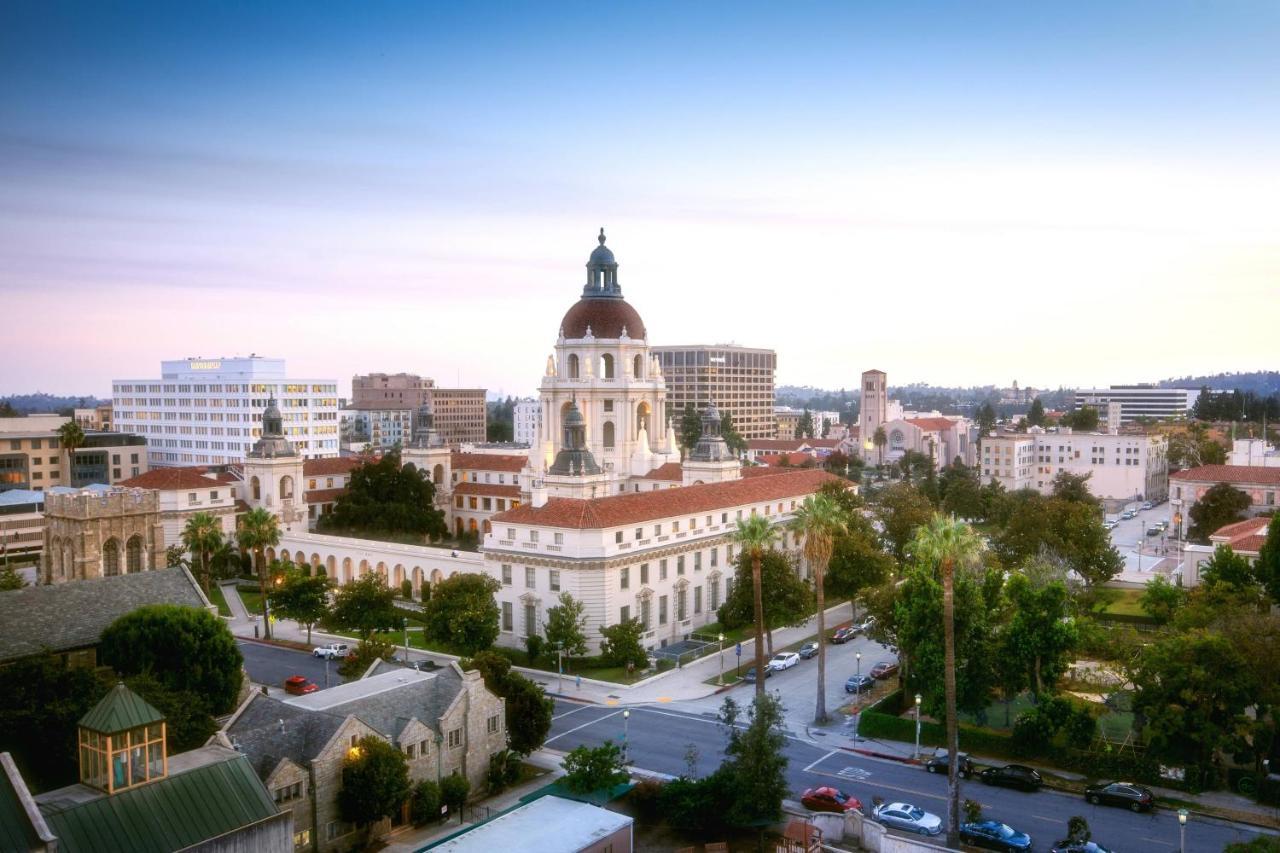 The Westin Pasadena Hotel Exterior photo